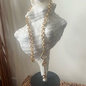Elegant Gold Tone Chain Necklace With Key Pendant